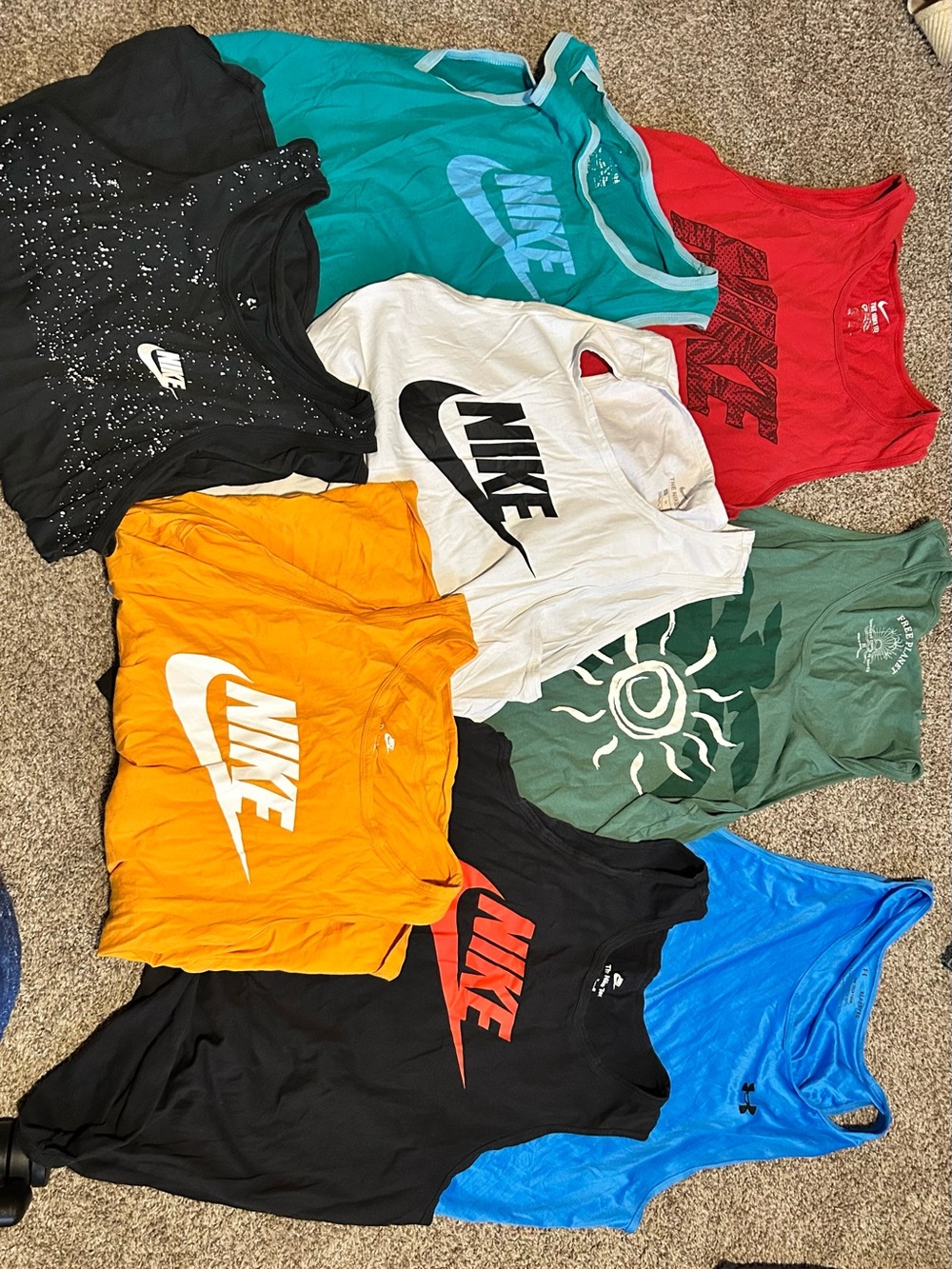 Lot of Men’s XL tanks